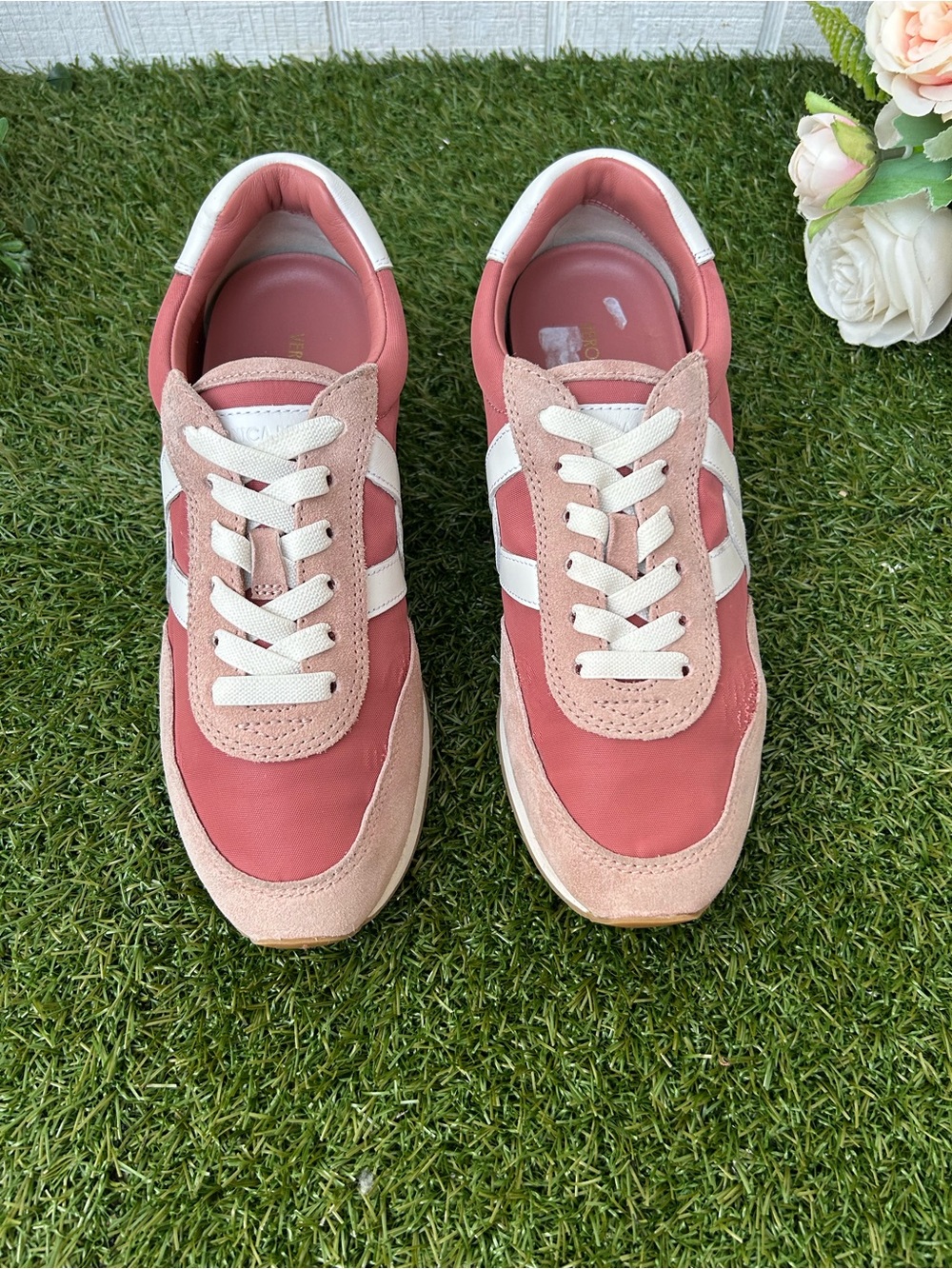 Veronica Beard
Penrose Sneakers $300 Rose Mauve/Chai/Lily size 6 gently used - Picture 11 of 16